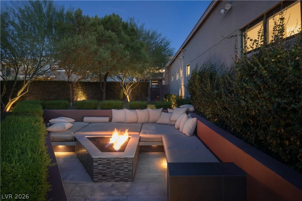 2192 Overlook Canyon, Henderson, NV 89052