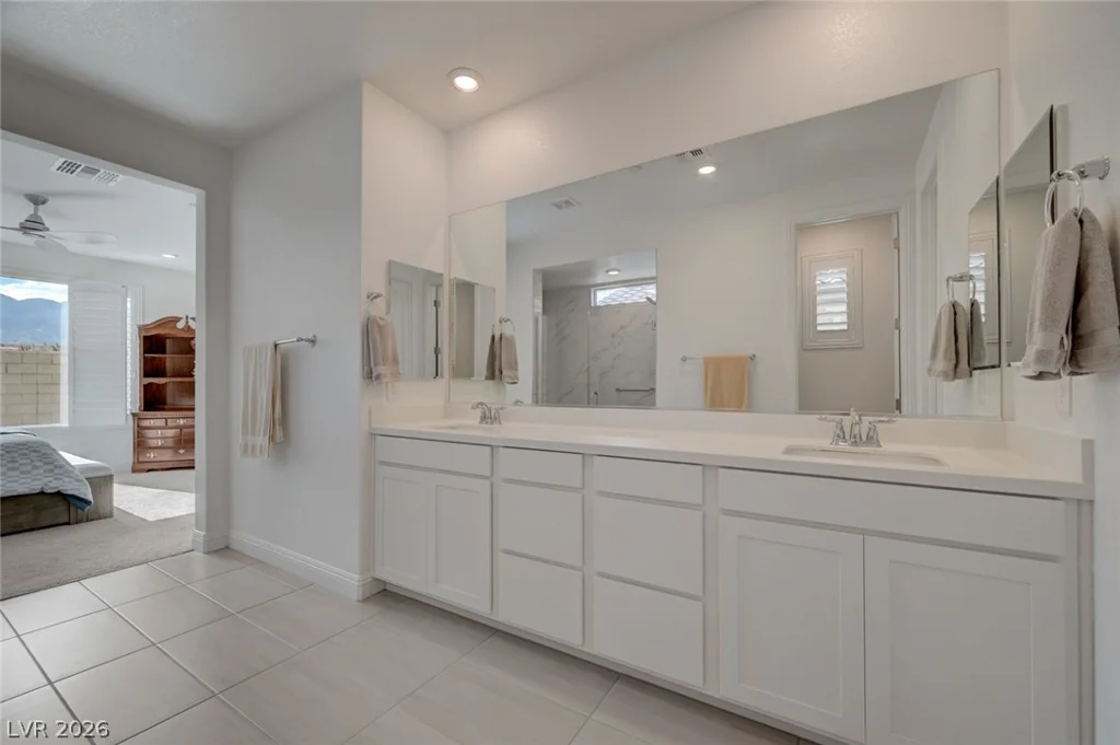 6557 Corsari Ridge, Las Vegas, NV 89166