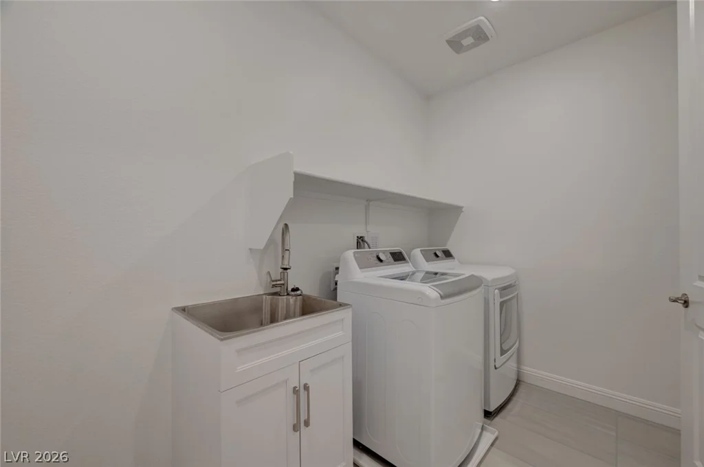 6557 Corsari Ridge, Las Vegas, NV 89166