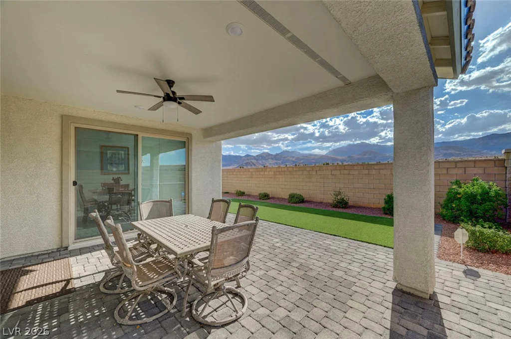 6557 Corsari Ridge, Las Vegas, NV 89166