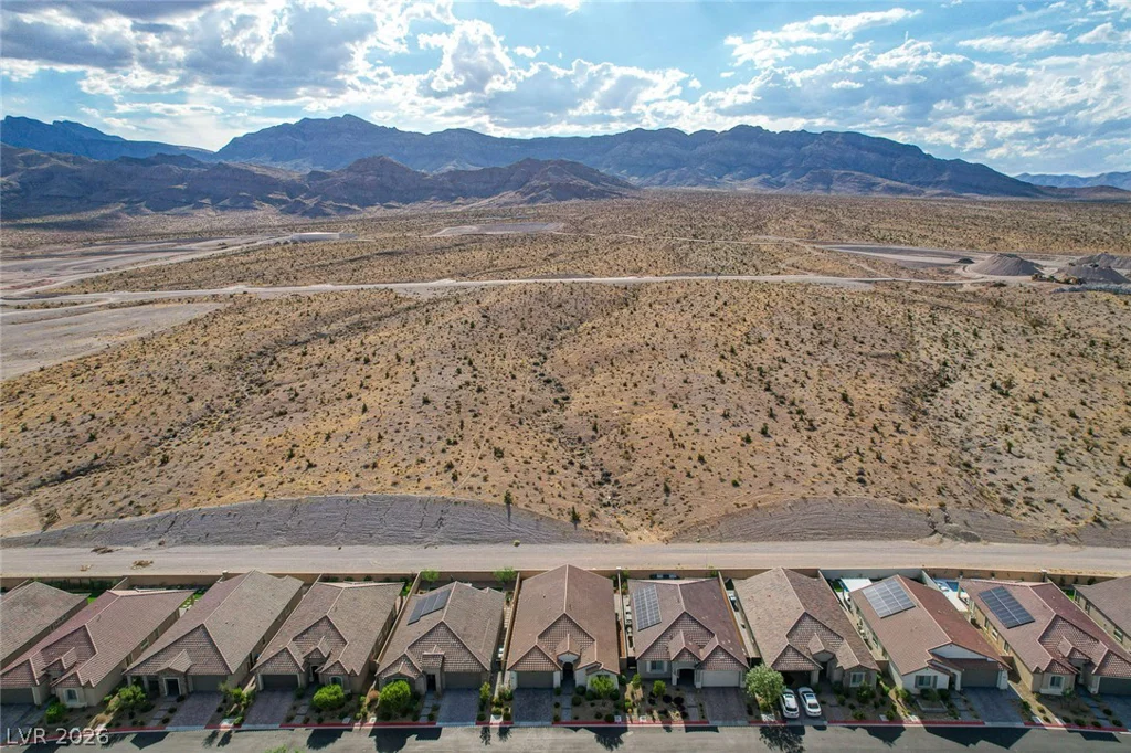 6557 Corsari Ridge, Las Vegas, NV 89166