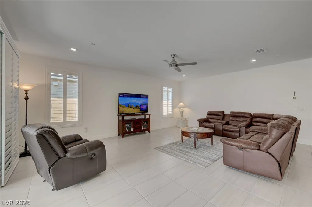 6557 Corsari Ridge, Las Vegas, NV 89166