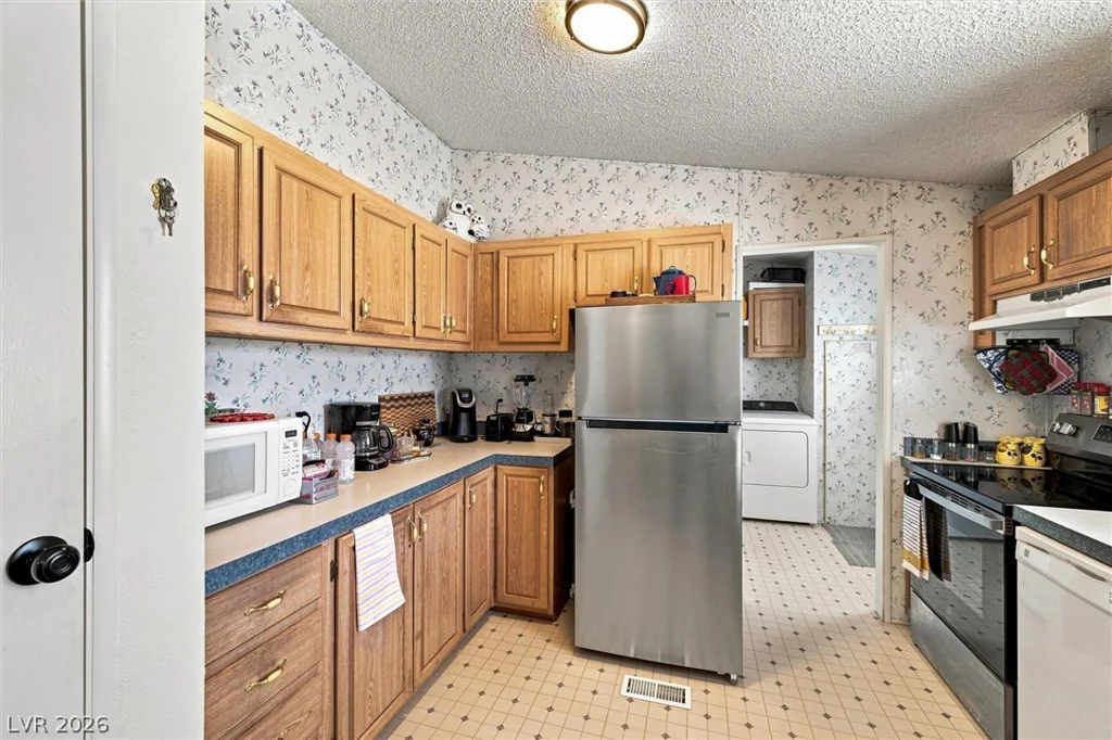 4161 Ashley, Pahrump, NV 89061