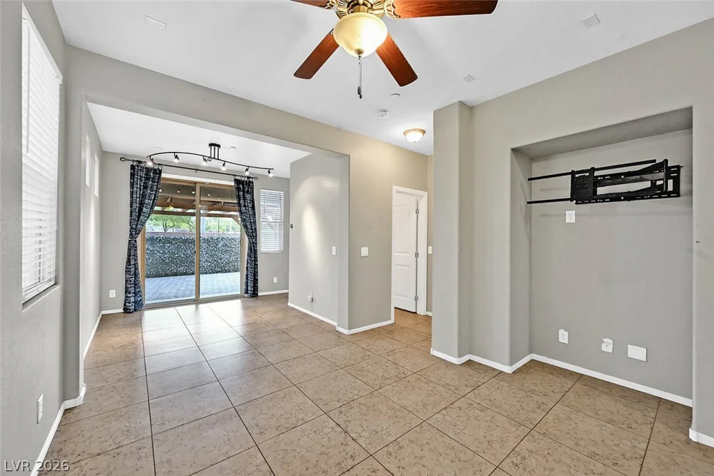 7563 Edgartown Harbor, Las Vegas, NV 89166