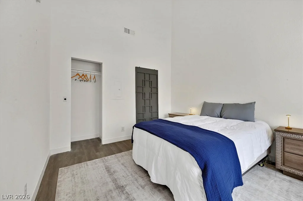3924 Aquamarine, Las Vegas, NV 89103