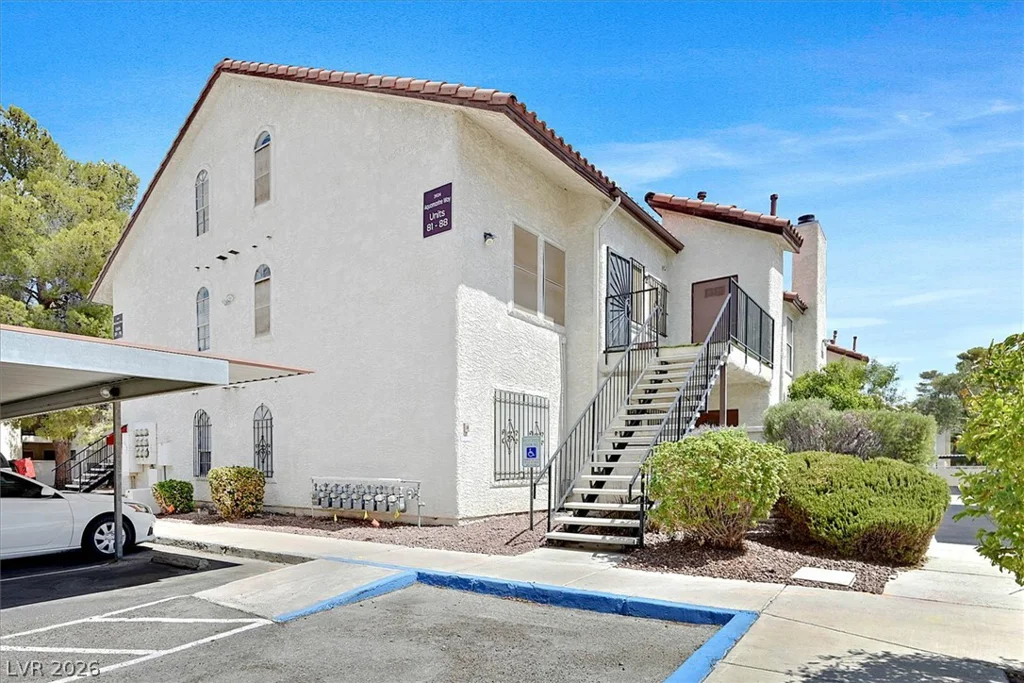 3924 Aquamarine, Las Vegas, NV 89103