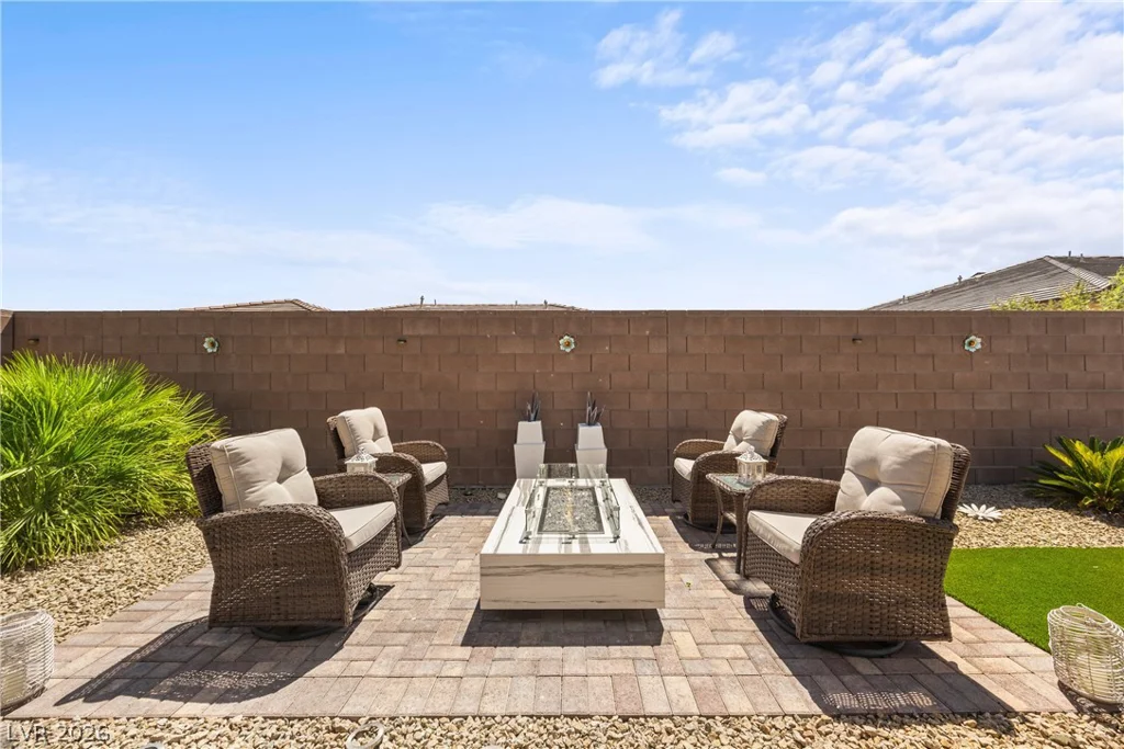 9561 Among, Las Vegas, NV 89143
