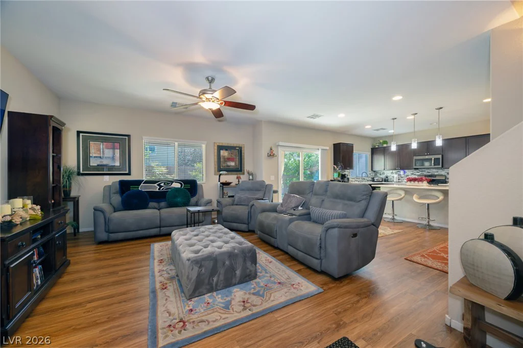 10821 Knickerbocker, Las Vegas, NV 89166