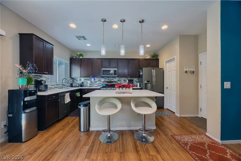 10821 Knickerbocker, Las Vegas, NV 89166