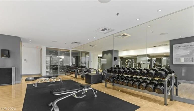 4525 Dean Martin, Las Vegas, NV 89103