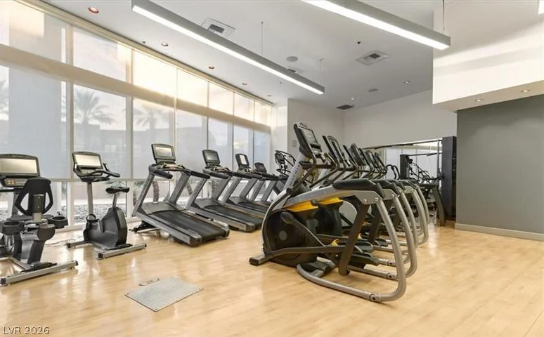 4525 Dean Martin, Las Vegas, NV 89103
