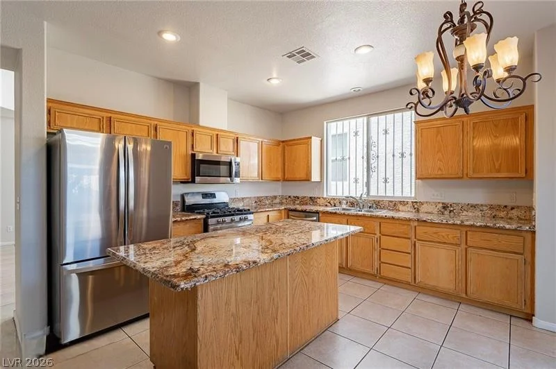 3588 White Mountain, Las Vegas, NV 89147