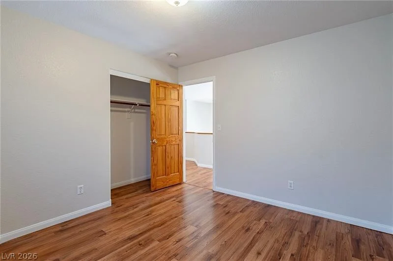 3588 White Mountain, Las Vegas, NV 89147