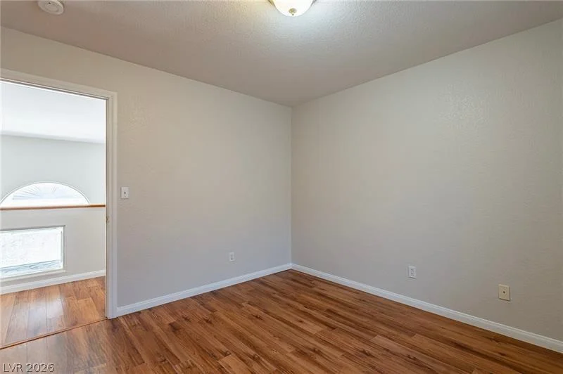3588 White Mountain, Las Vegas, NV 89147