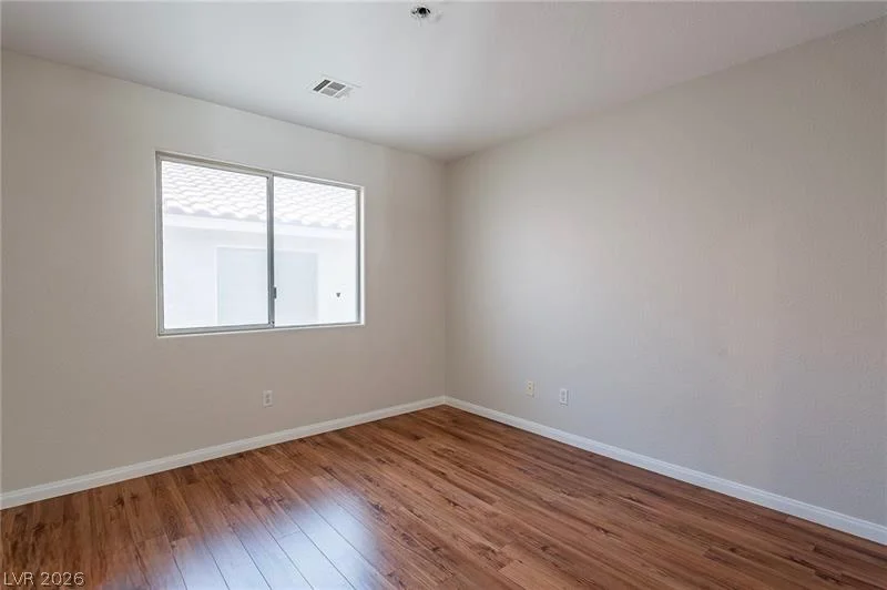 3588 White Mountain, Las Vegas, NV 89147
