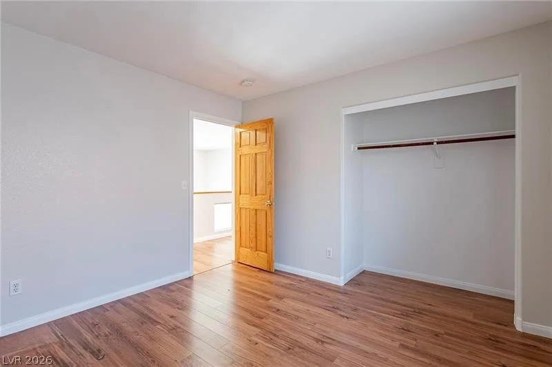 3588 White Mountain, Las Vegas, NV 89147