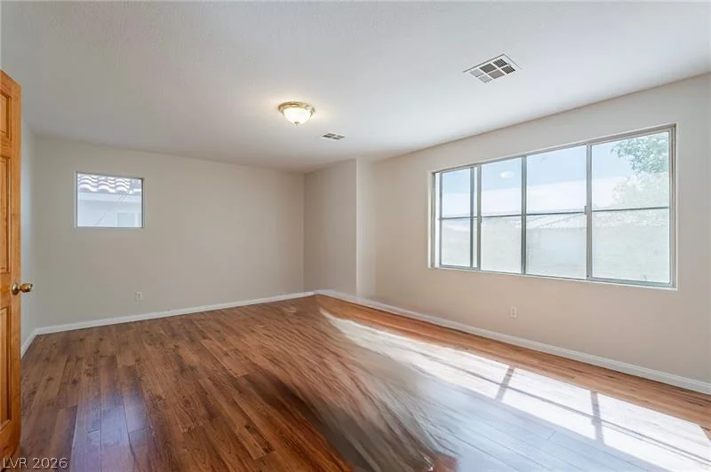 3588 White Mountain, Las Vegas, NV 89147