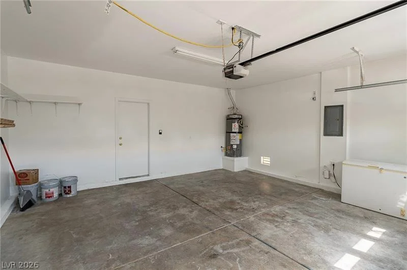 3588 White Mountain, Las Vegas, NV 89147