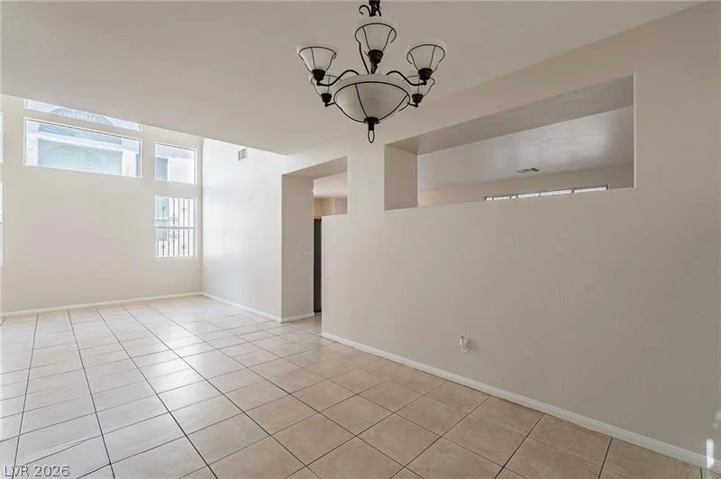 3588 White Mountain, Las Vegas, NV 89147