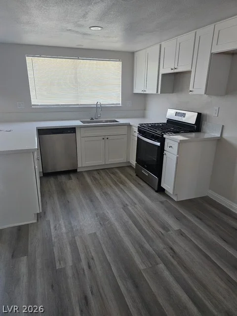 6192 La Palma, Las Vegas, NV 89118