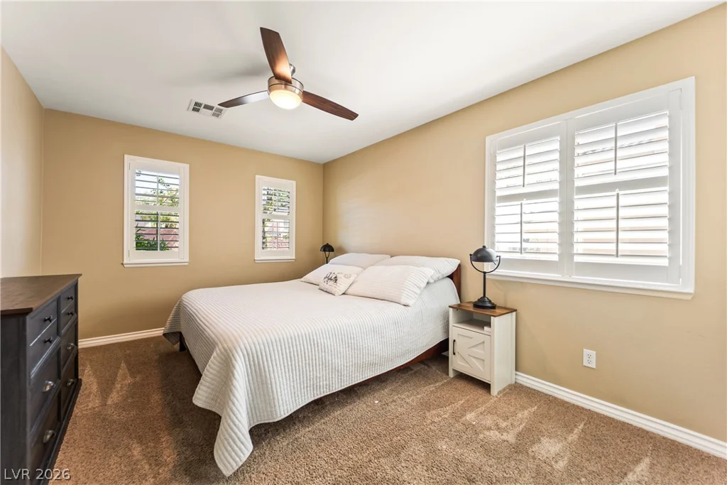10227 Dove Row, Las Vegas, NV 89166