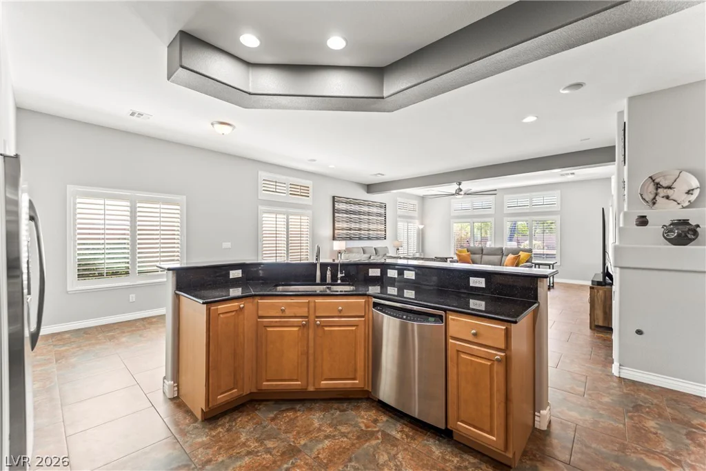 10227 Dove Row, Las Vegas, NV 89166