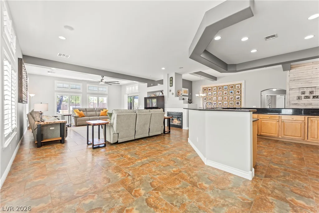 10227 Dove Row, Las Vegas, NV 89166