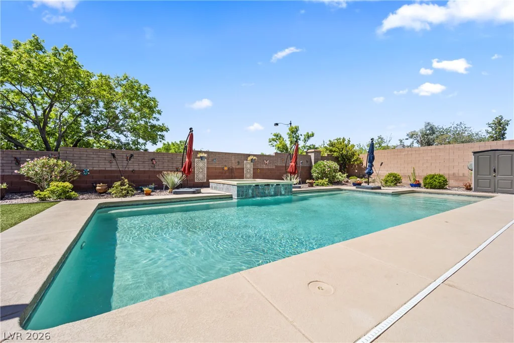 10227 Dove Row, Las Vegas, NV 89166