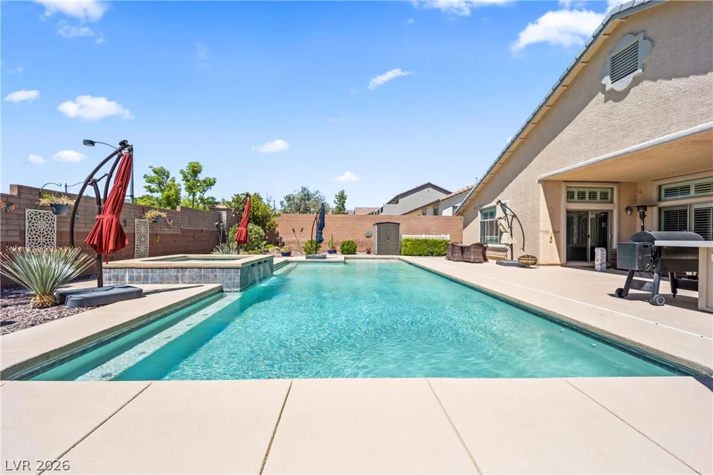 10227 Dove Row, Las Vegas, NV 89166