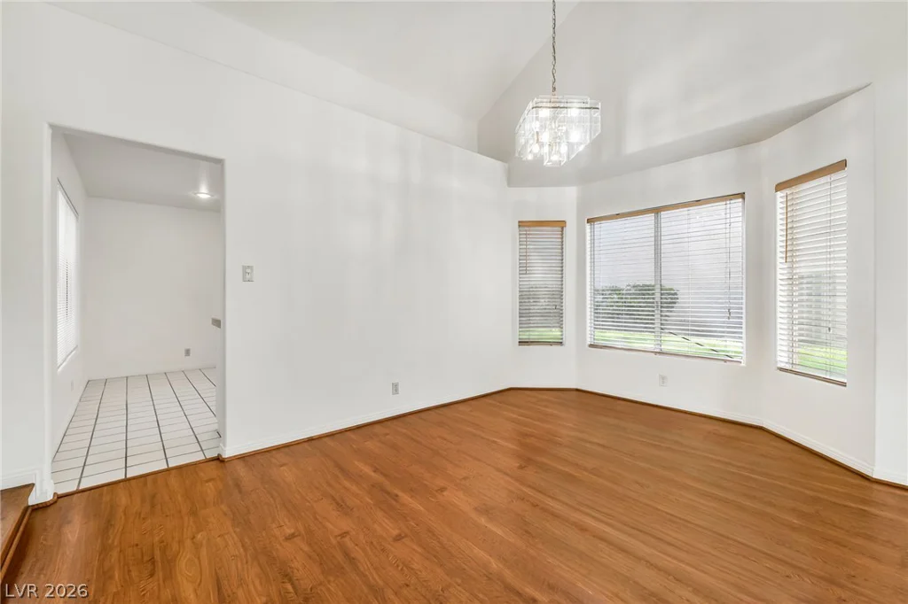 6986 Emerald Springs, Las Vegas, NV 89113