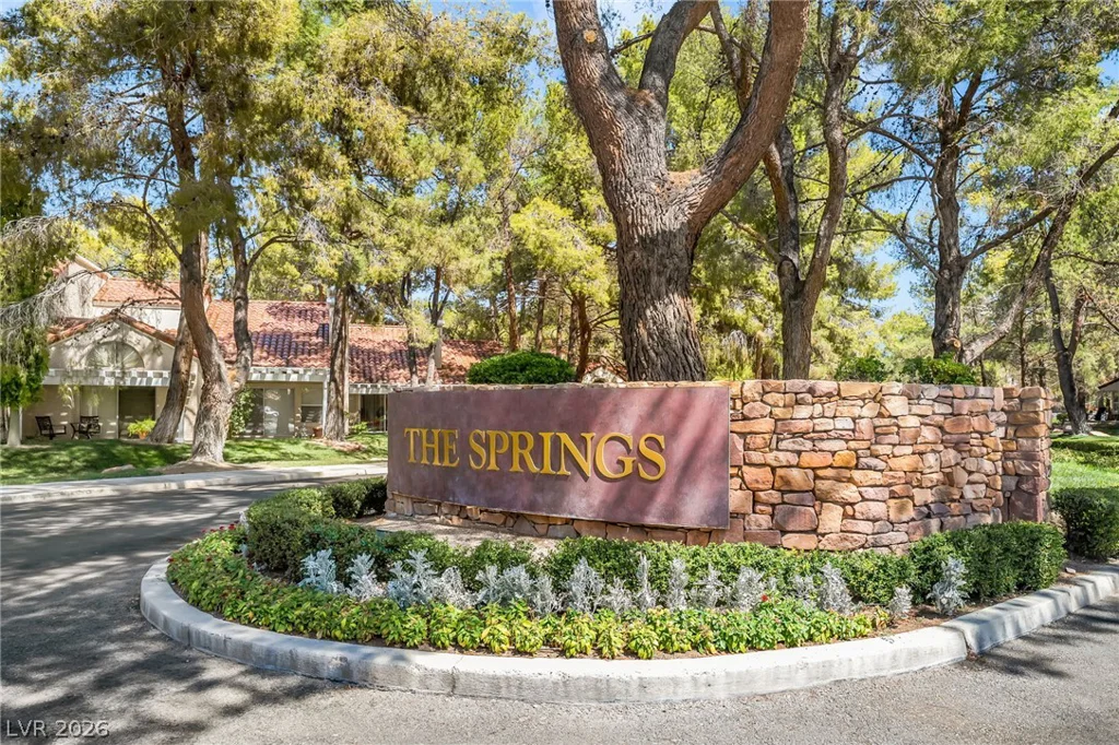 6986 Emerald Springs, Las Vegas, NV 89113