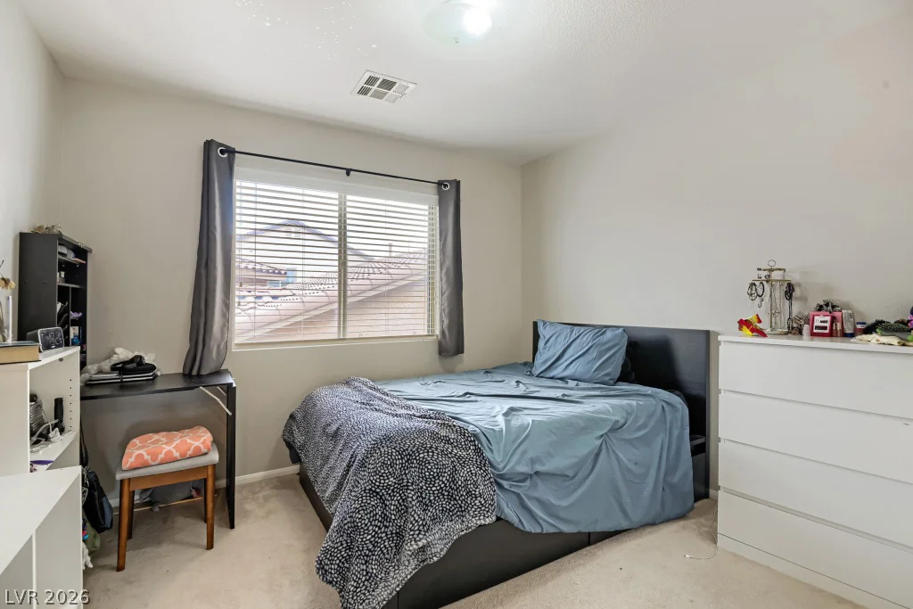 8560 Myrtle Flag, Las Vegas, NV 89178