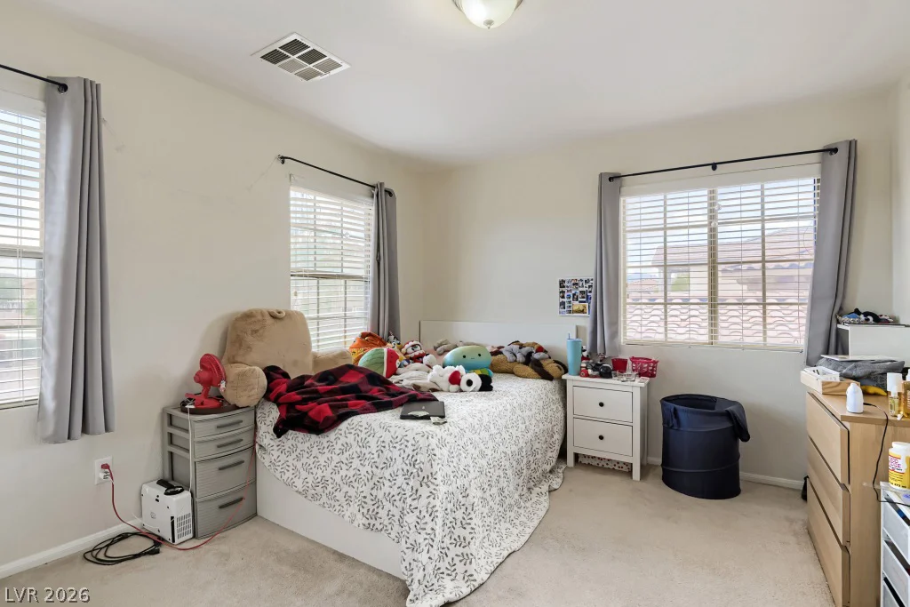 8560 Myrtle Flag, Las Vegas, NV 89178