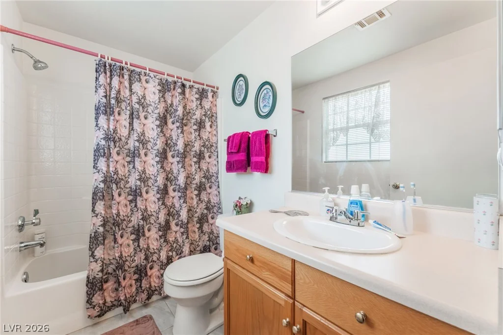 5330 Charleston, Las Vegas, NV 89142