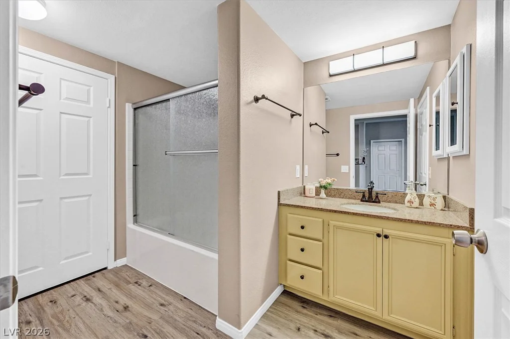 10550 Alexander, Las Vegas, NV 89129