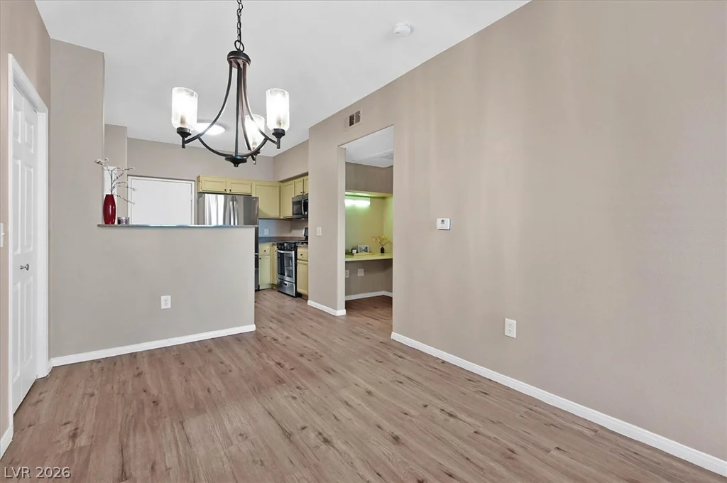 10550 Alexander, Las Vegas, NV 89129