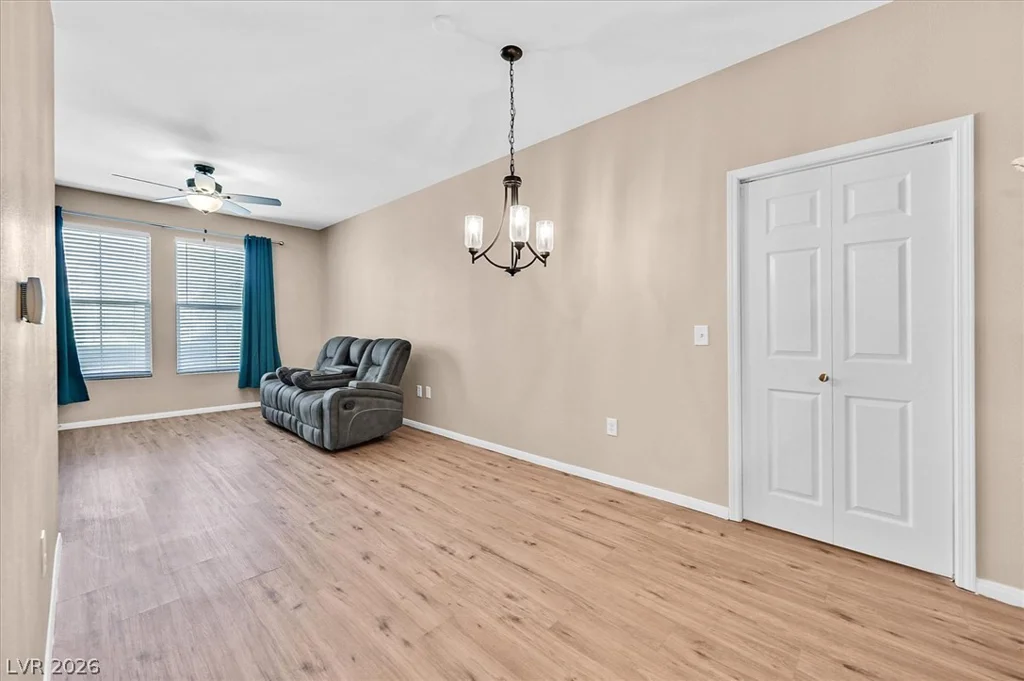 10550 Alexander, Las Vegas, NV 89129