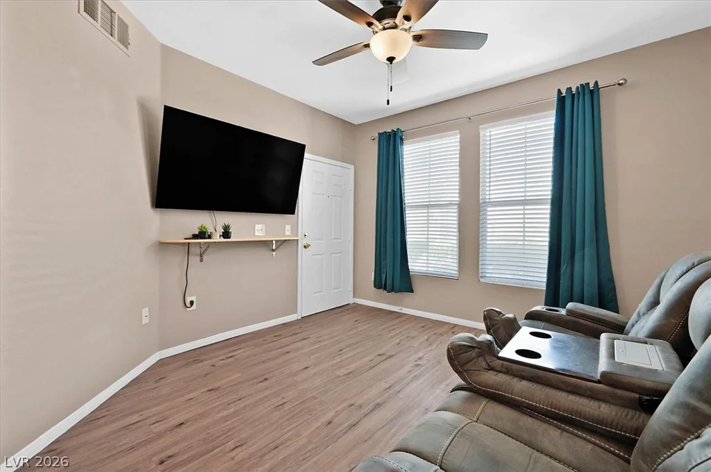 10550 Alexander, Las Vegas, NV 89129