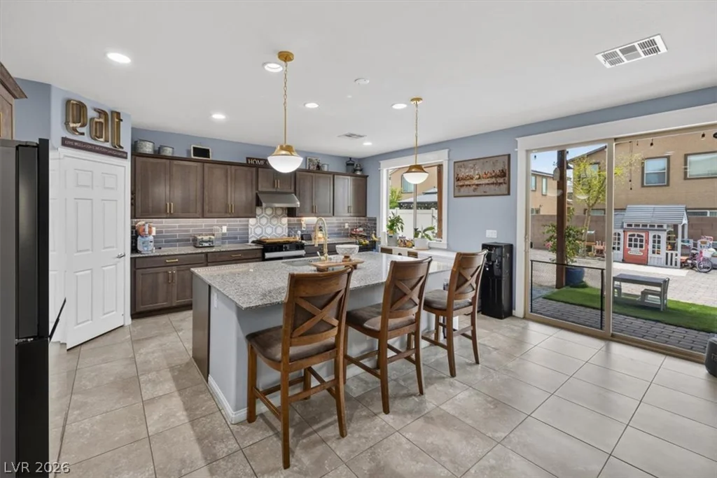 3945 Carol Bailey, North Las Vegas, NV 89081