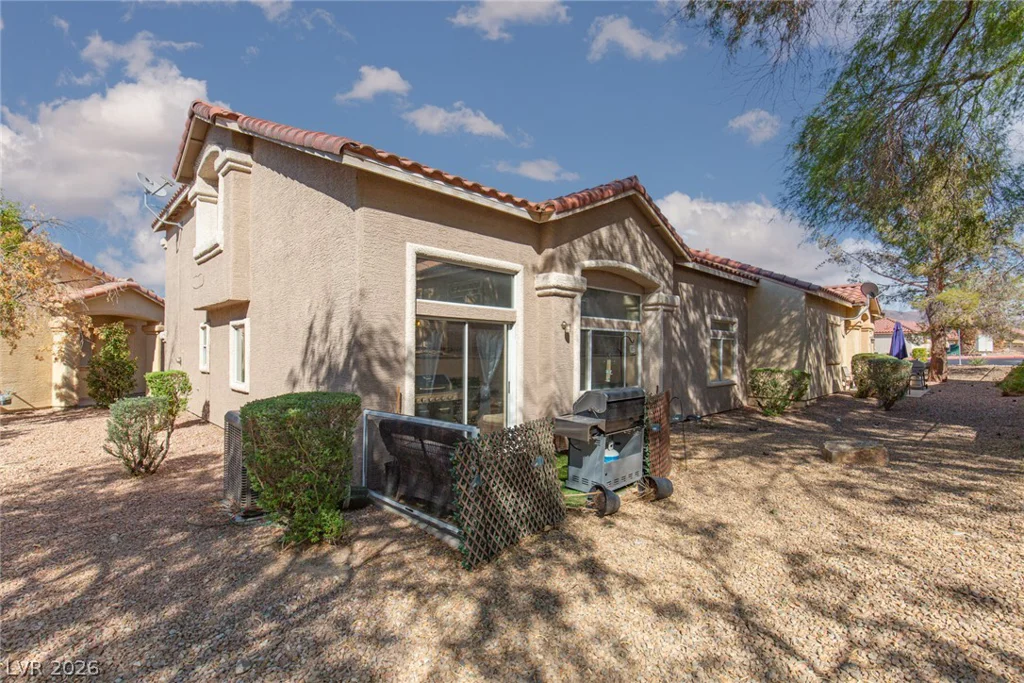 5 Alyson Pond, Henderson, NV 89012