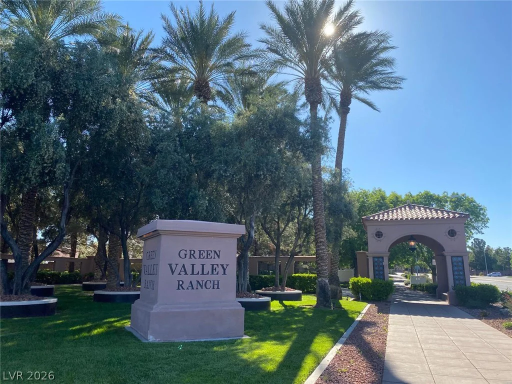 5 Alyson Pond, Henderson, NV 89012