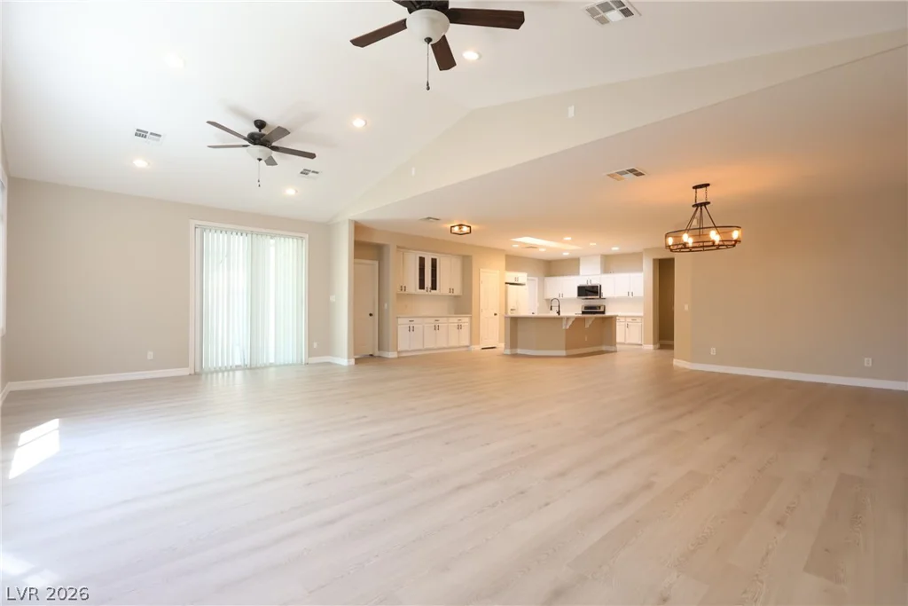 2117 Armadale, North Las Vegas, NV 89031