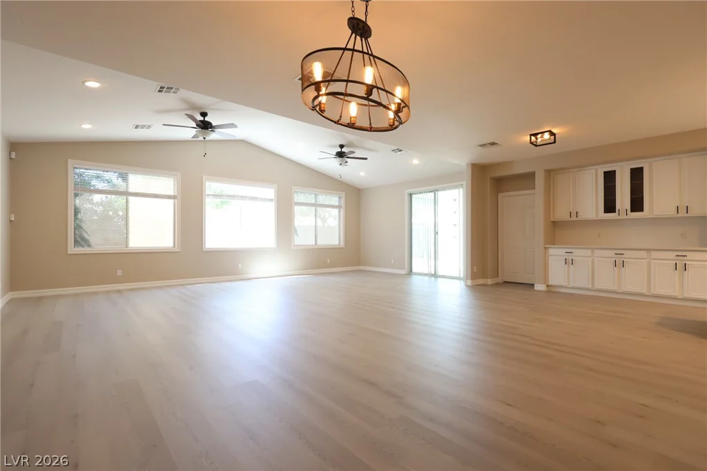 2117 Armadale, North Las Vegas, NV 89031