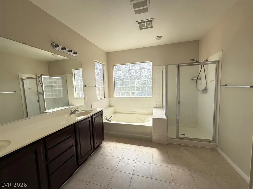 315 Carlisle Crossing, Las Vegas, NV 89138