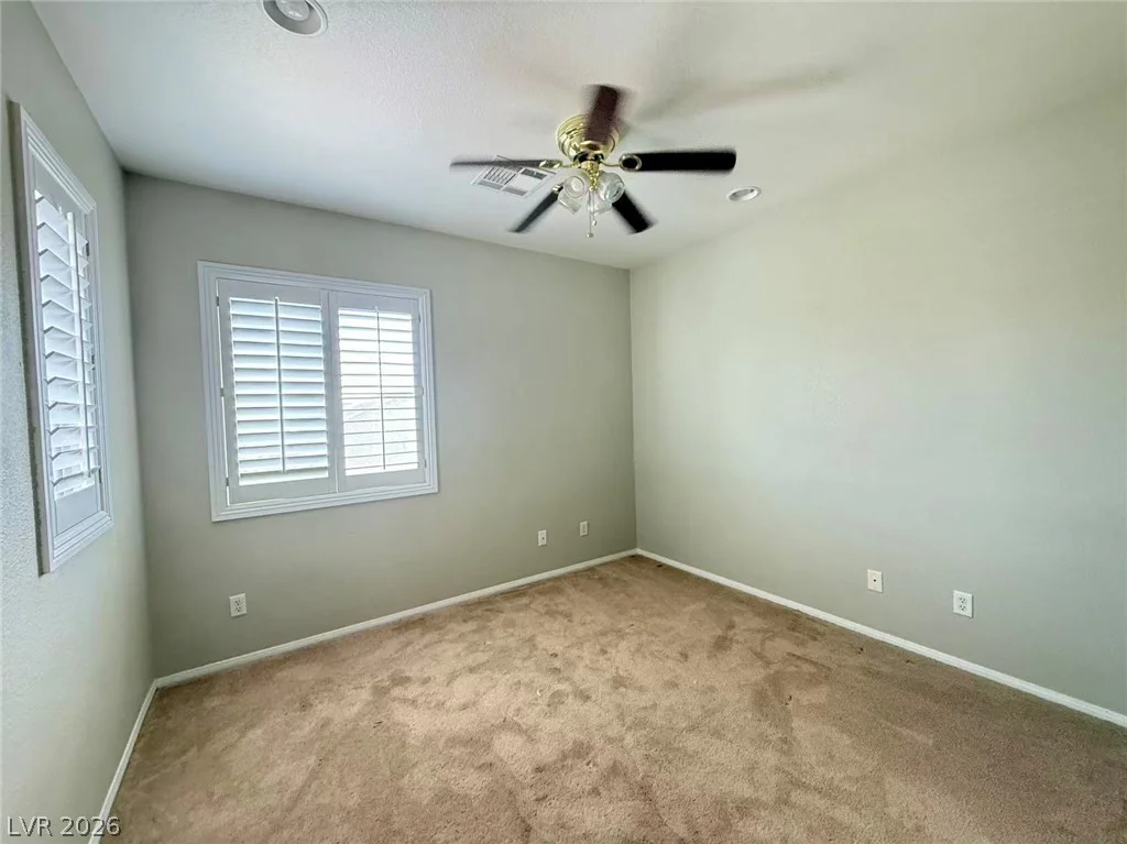 315 Carlisle Crossing, Las Vegas, NV 89138