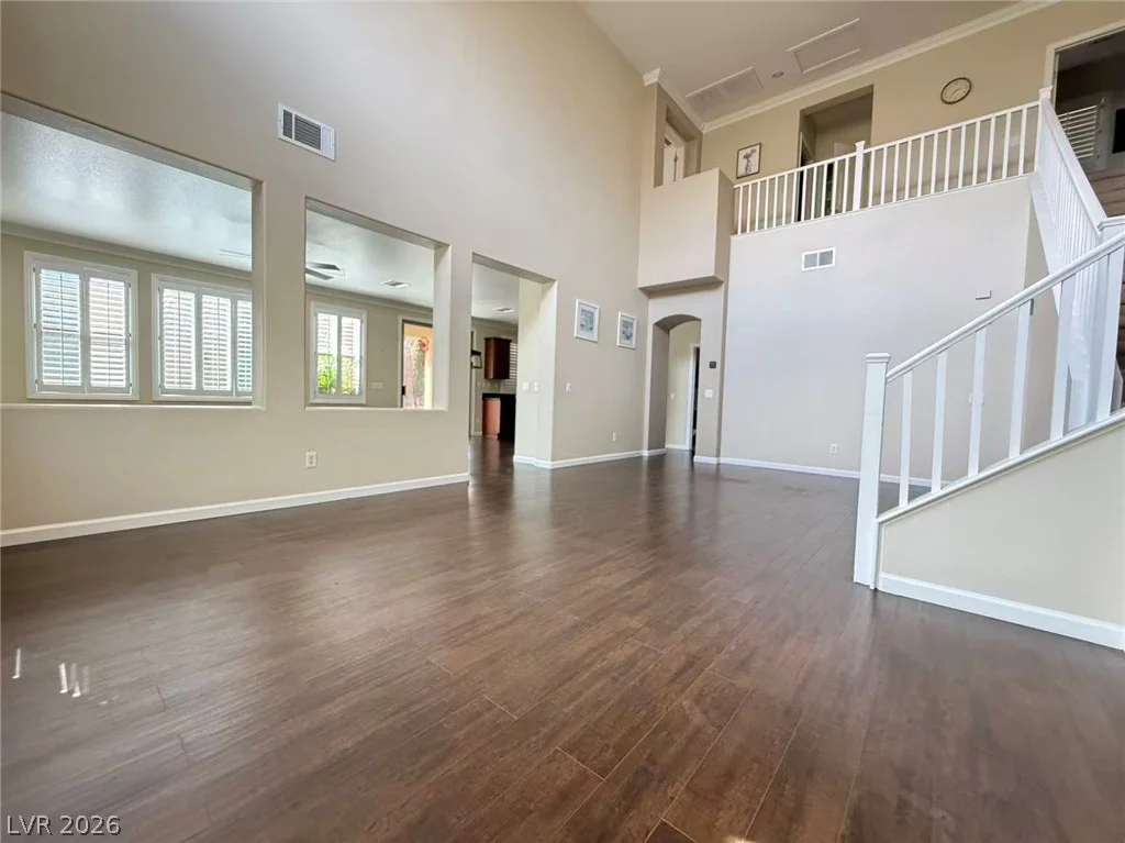 315 Carlisle Crossing, Las Vegas, NV 89138
