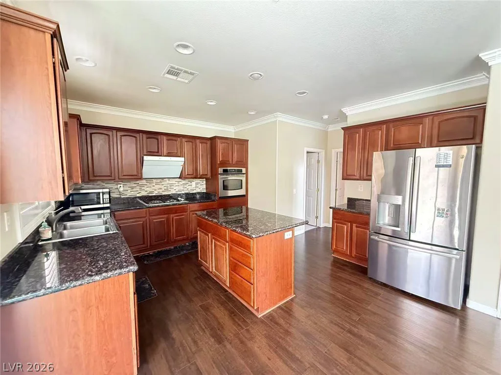 315 Carlisle Crossing, Las Vegas, NV 89138