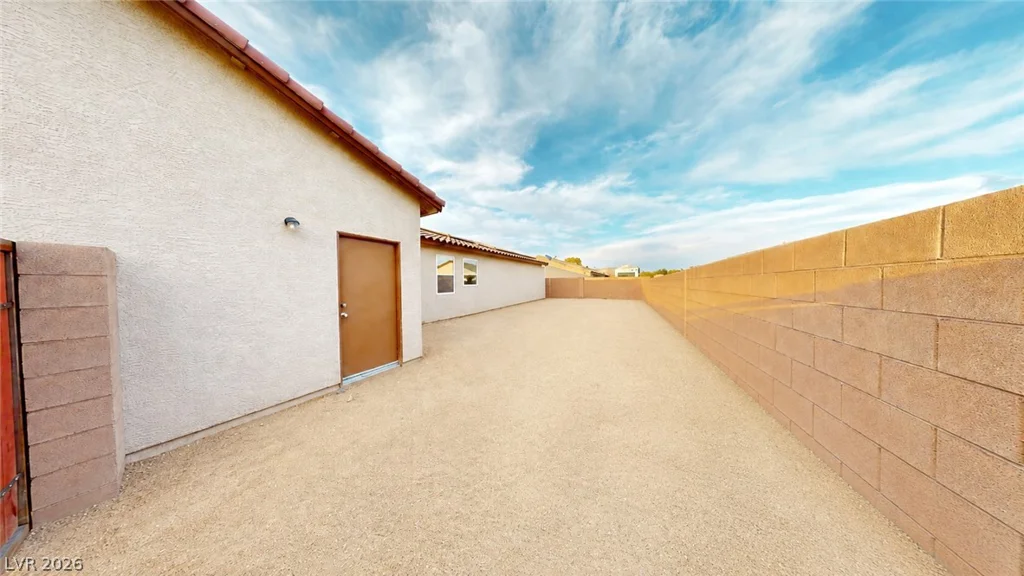 6940 Unicorn, Las Vegas, NV 89131