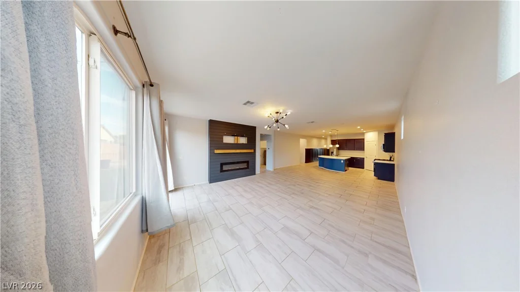 6940 Unicorn, Las Vegas, NV 89131