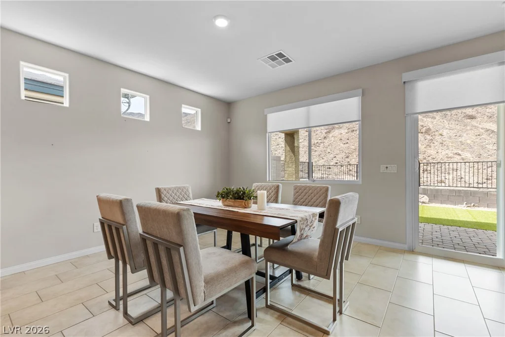 417 Oakey Crest Ridge, Henderson, NV 89012